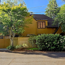 Historic English Cottage Restoration in Portland’s Arlington Heights Neighborhood Complete Lead Paint Stripping & Exterior Restoration on a 1926 Portland Home