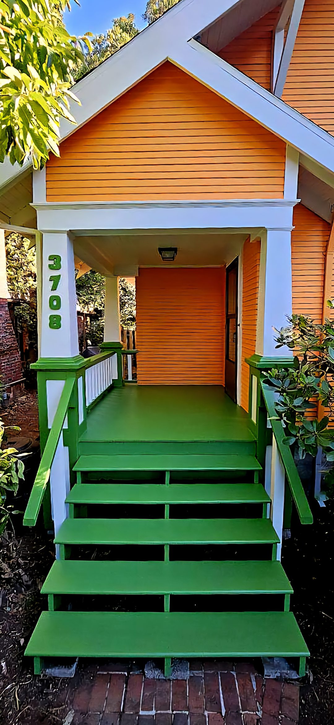 Stripping, Restoring & Exterior Painting in SE Portland’s Reed/Woodstock Neighborhood
