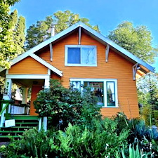 Stripping-Restoring-Exterior-Painting-in-SE-Portlands-ReedWoodstock-Neighborhood 4